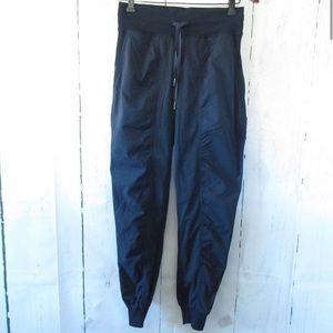 Lululemon Dance Studio Jogger Pant Navy Size 4
